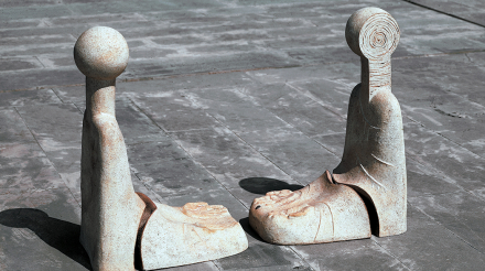 “Երկխոսություն” 1982, շամոտ, 86 X 160 X 60 սմ