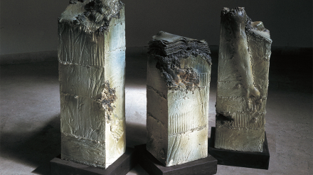 “Ռեքվիեմ” 1988, 87 x 40 x 30, 100 x 35 x 35, 105 x 41 x 29 սմ