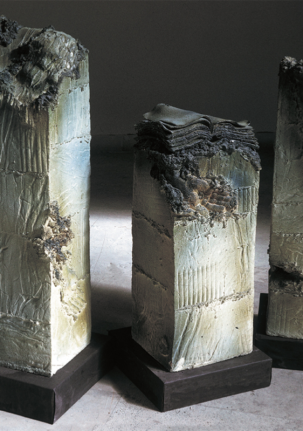 “Ռեքվիեմ” 1988, 87 x 40 x 30, 100 x 35 x 35, 105 x 41 x 29 սմ